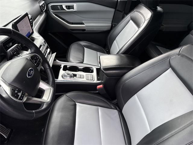 used 2022 Ford Explorer car, priced at $25,998