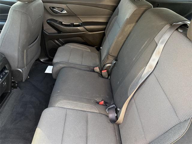 used 2021 Chevrolet Traverse car, priced at $21,195
