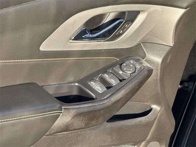 used 2021 Chevrolet Traverse car, priced at $21,195