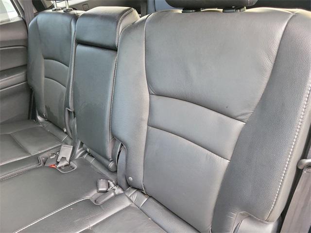 used 2022 Honda Pilot car, priced at $32,995