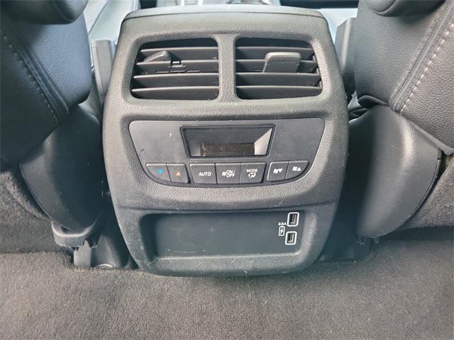 used 2022 Honda Pilot car, priced at $32,995