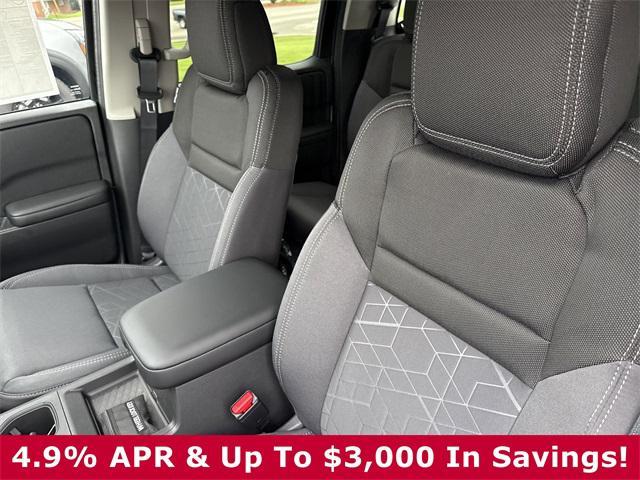 new 2025 Nissan Frontier car, priced at $34,780
