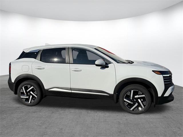 new 2025 Nissan Kicks car, priced at $26,184