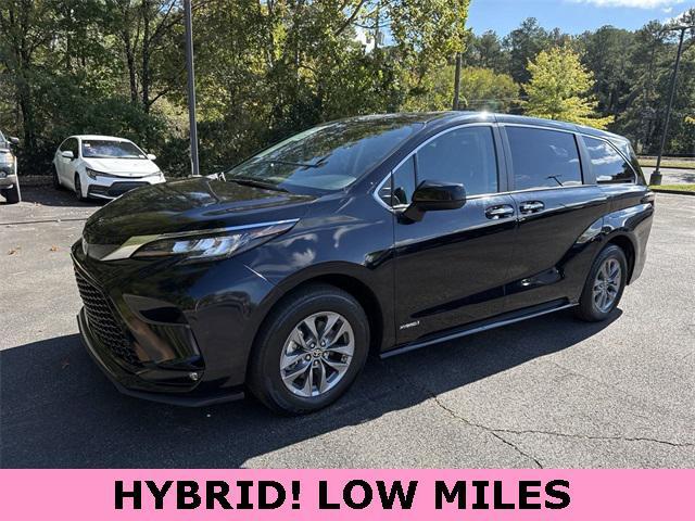 used 2021 Toyota Sienna car, priced at $39,699