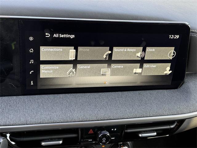 new 2025 Nissan Kicks car, priced at $27,360