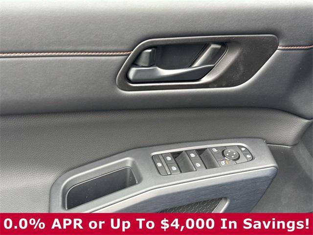 new 2025 Nissan Pathfinder car, priced at $43,260