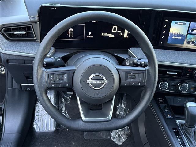 new 2025 Nissan Kicks car, priced at $26,184