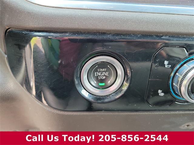 used 2022 GMC Sierra 1500 car, priced at $38,998