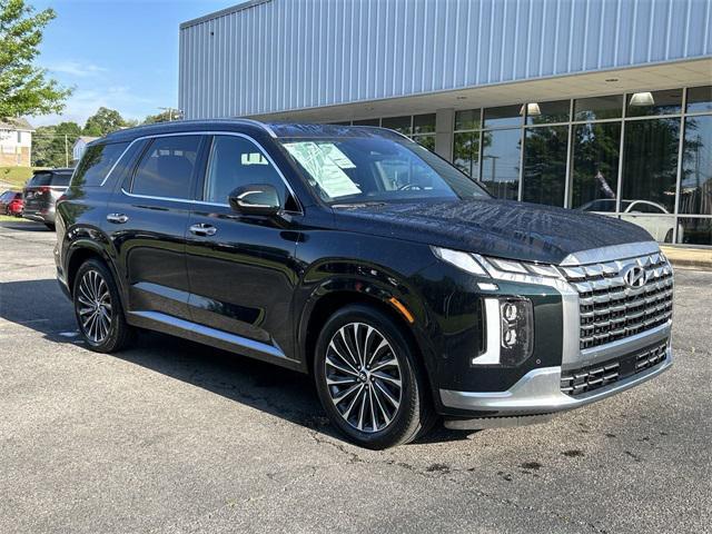 used 2023 Hyundai Palisade car, priced at $43,499