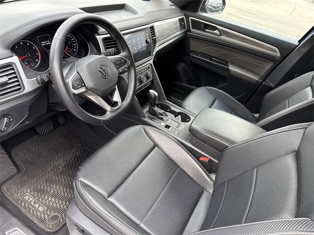 used 2021 Volkswagen Atlas Cross Sport car, priced at $20,995