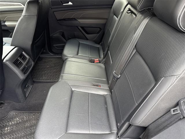 used 2021 Volkswagen Atlas Cross Sport car, priced at $20,995