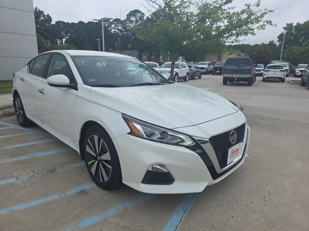 used 2021 Nissan Altima car, priced at $19,450