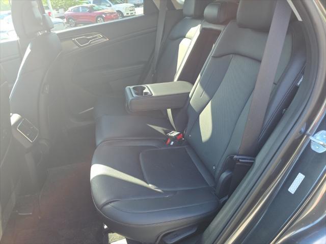 used 2024 Kia Sportage car, priced at $27,450