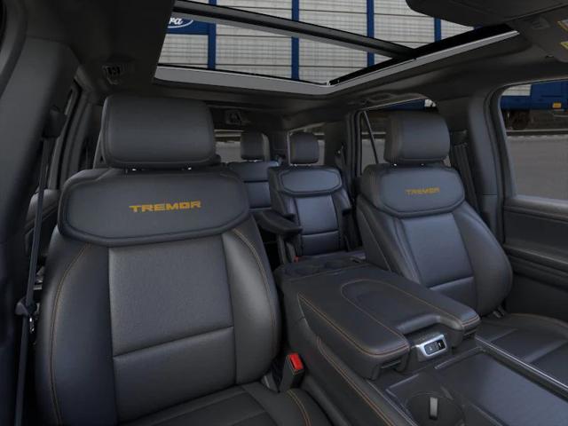 new 2025 Ford Expedition car, priced at $79,066