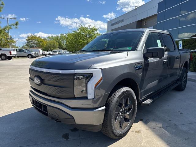 new 2024 Ford F-150 Lightning car