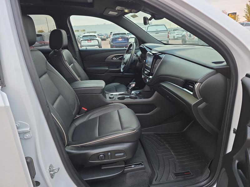 used 2023 Chevrolet Traverse car, priced at $40,490