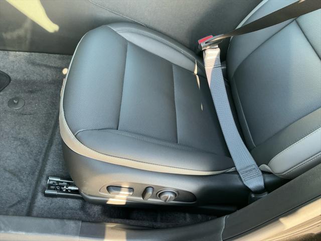 new 2025 Chevrolet Trax car, priced at $27,984