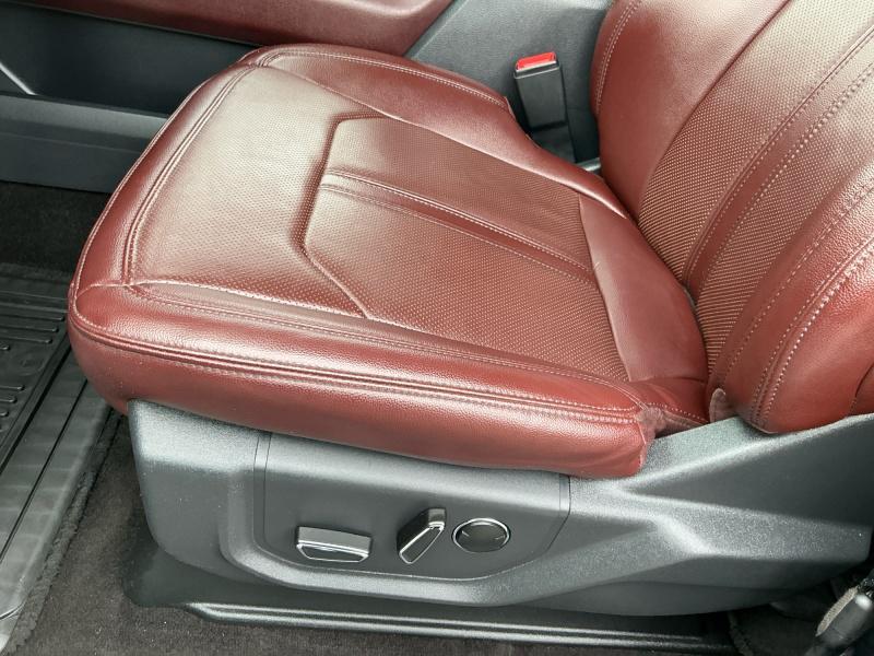 used 2023 Ford Expedition car, priced at $41,999