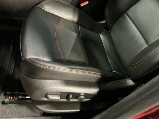 used 2024 Chevrolet Equinox car, priced at $30,999