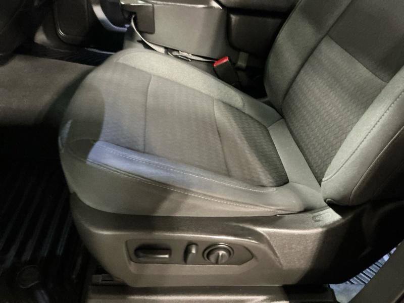 used 2022 Chevrolet Silverado 1500 car, priced at $38,490