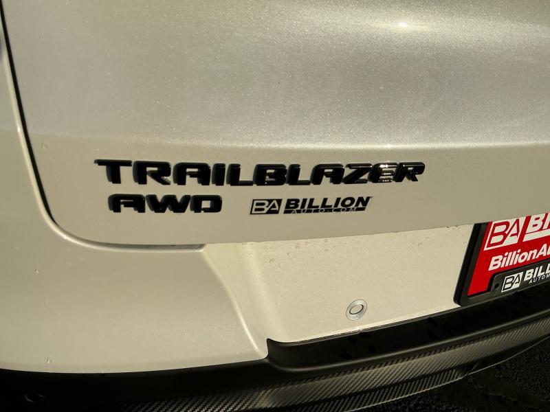 new 2026 Chevrolet TrailBlazer car, priced at $33,829