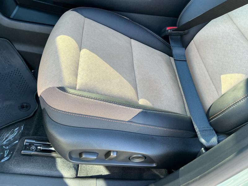 new 2026 Chevrolet Equinox car, priced at $39,864