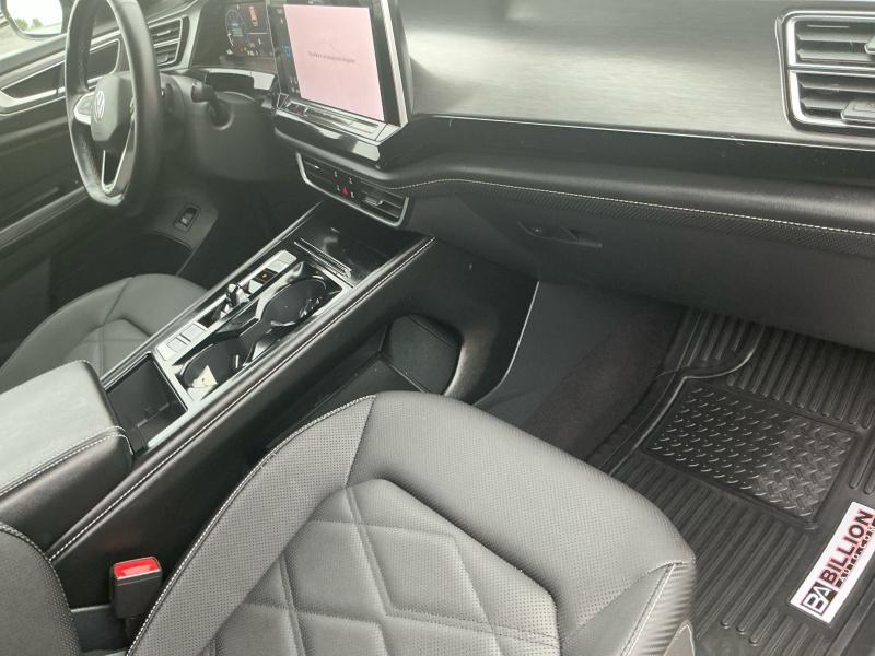 used 2024 Volkswagen Atlas Cross Sport car, priced at $34,990