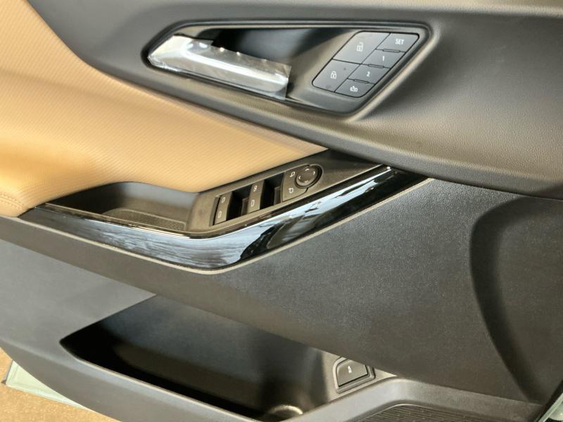 new 2026 Chevrolet Equinox car, priced at $39,864