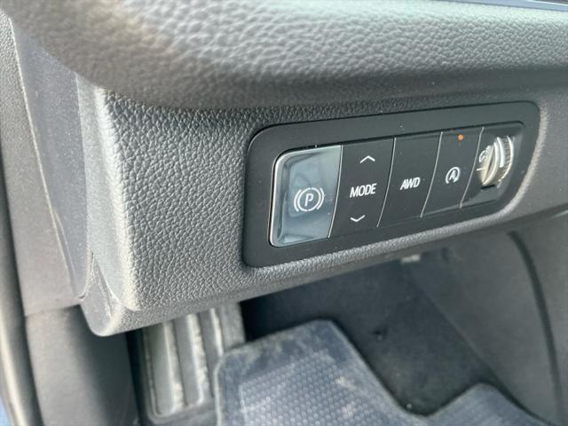 new 2025 Chevrolet Traverse car, priced at $50,194