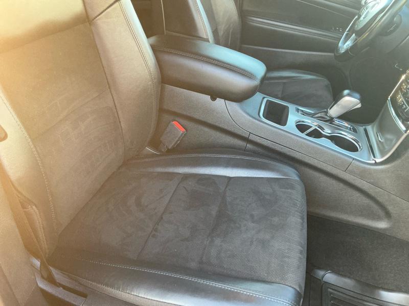 used 2021 Jeep Grand Cherokee car, priced at $27,999