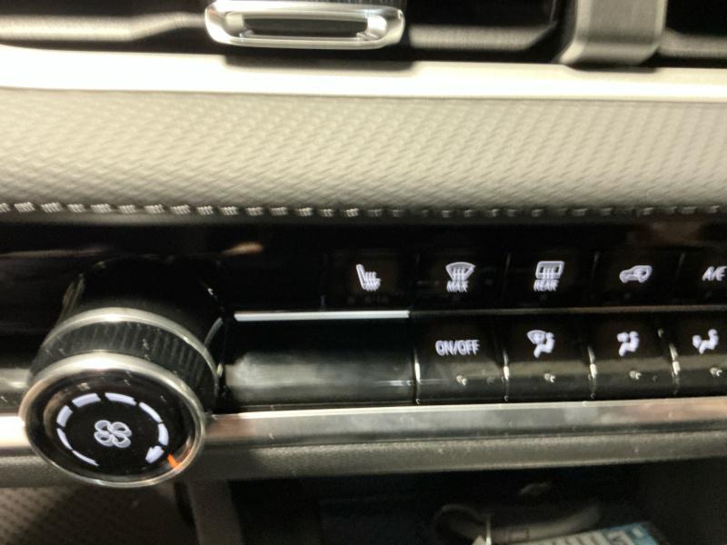 new 2026 Chevrolet Equinox car, priced at $31,069