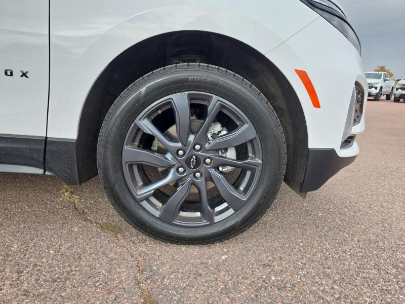 used 2024 Chevrolet Equinox car, priced at $28,990