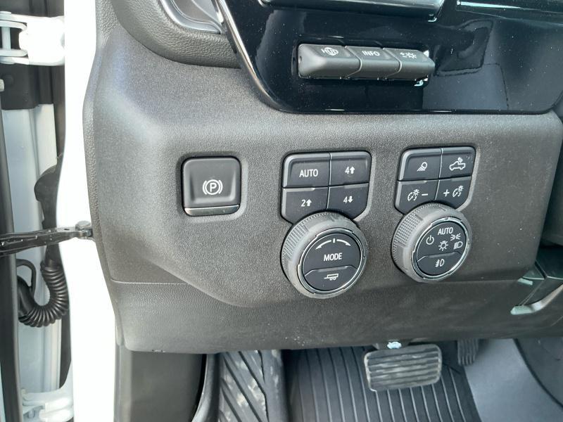 new 2025 Chevrolet Silverado 2500 car, priced at $70,864