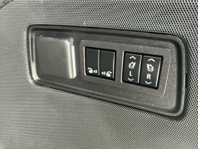 used 2023 Cadillac Escalade car, priced at $73,999