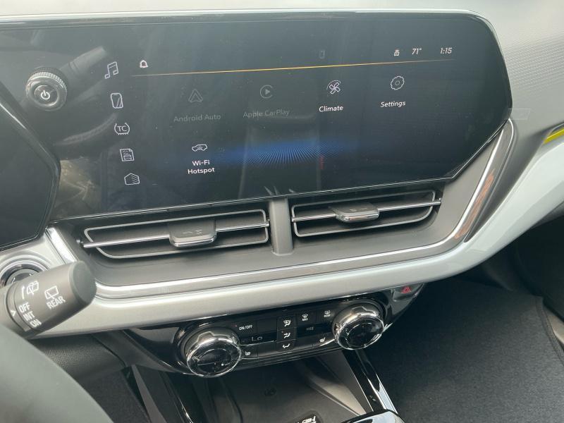 new 2025 Chevrolet Trax car, priced at $25,990