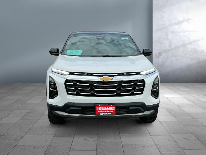 new 2026 Chevrolet Equinox car, priced at $33,064