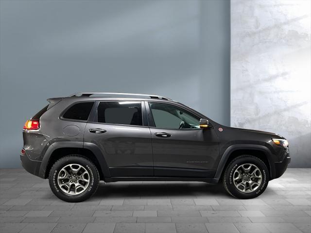 used 2020 Jeep Cherokee car, priced at $25,499