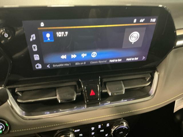 new 2025 Chevrolet TrailBlazer car, priced at $33,579