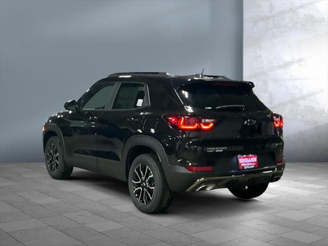 new 2025 Chevrolet TrailBlazer car, priced at $33,579