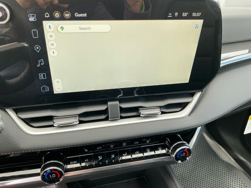 new 2026 Chevrolet Equinox car, priced at $36,109