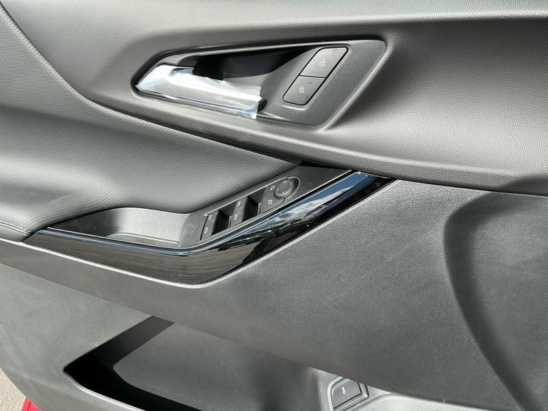 new 2026 Chevrolet Equinox car, priced at $36,109