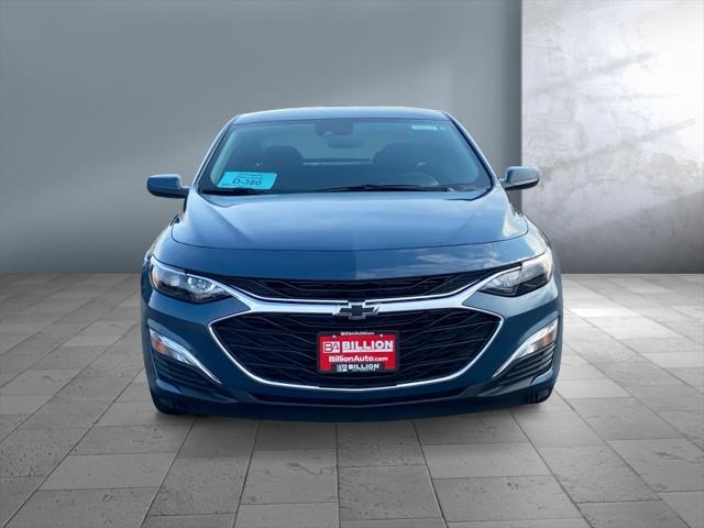 new 2025 Chevrolet Malibu car, priced at $28,644