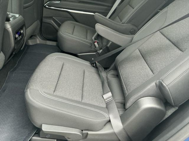 new 2025 Chevrolet Traverse car, priced at $44,695