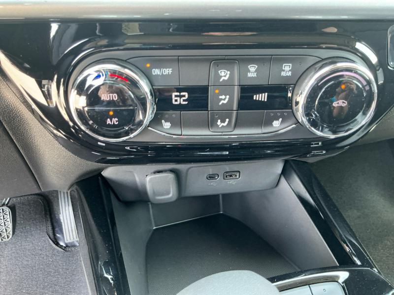 new 2025 Chevrolet Trax car, priced at $24,990