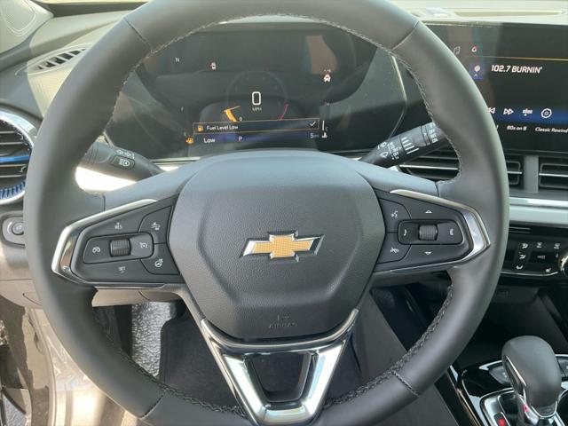 new 2025 Chevrolet Trax car, priced at $25,490