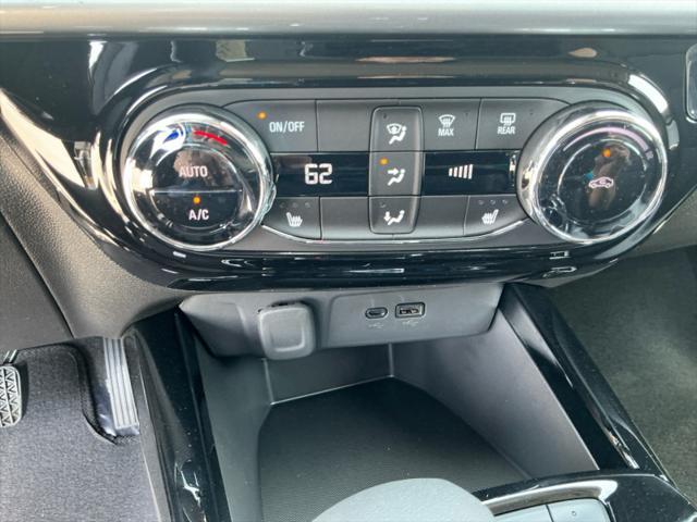 new 2025 Chevrolet Trax car, priced at $25,490