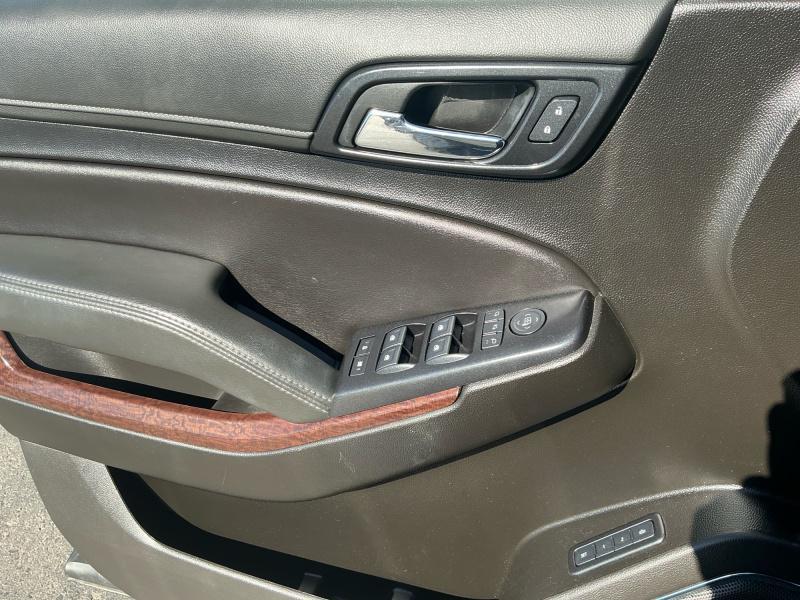 used 2020 GMC Yukon car, priced at $27,499