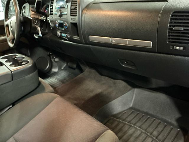 used 2013 GMC Sierra 2500 car, priced at $24,990