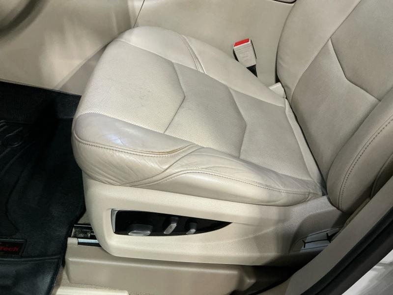 used 2019 Cadillac Escalade ESV car, priced at $28,999