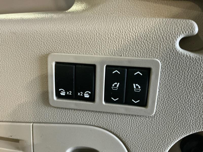 used 2019 Cadillac Escalade ESV car, priced at $28,999